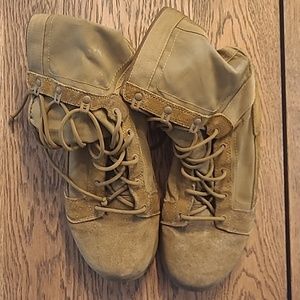 Good used condition Danner military boots